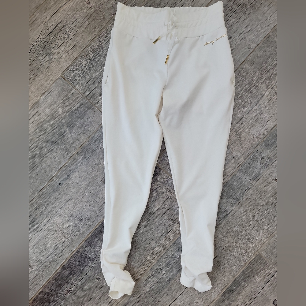 Whitney Simmons xs Gymshark Joggers